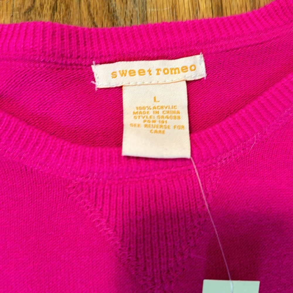 Sweet Romeo Sweater - Picture 3 of 7